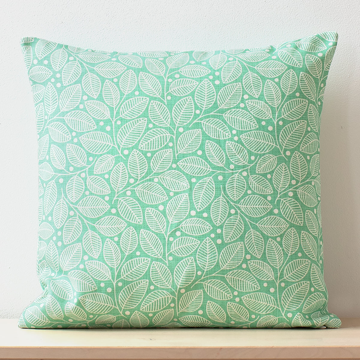 Belgian Linen Pillow Case - Leaves & Berries Mint