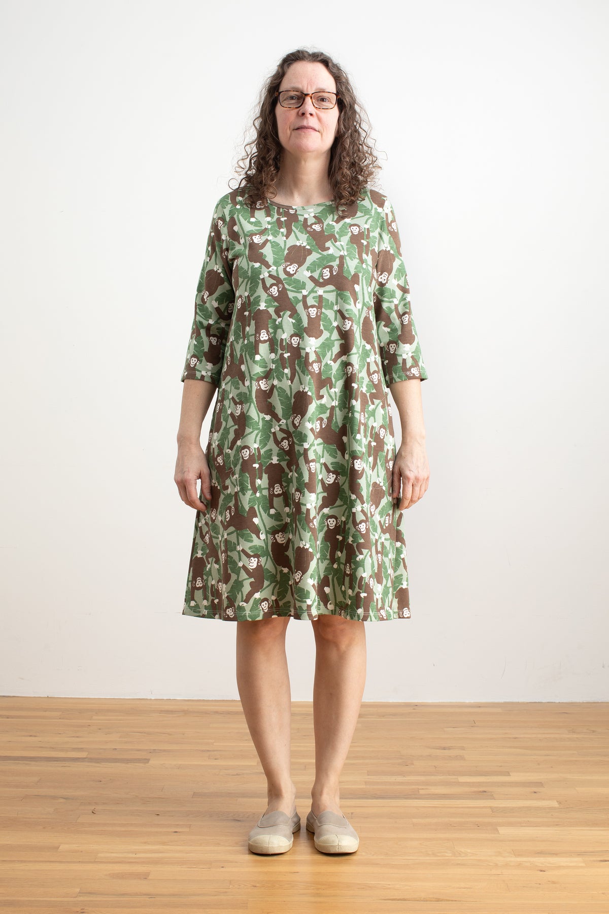 Helsinki Dress - Chimpanzees Green