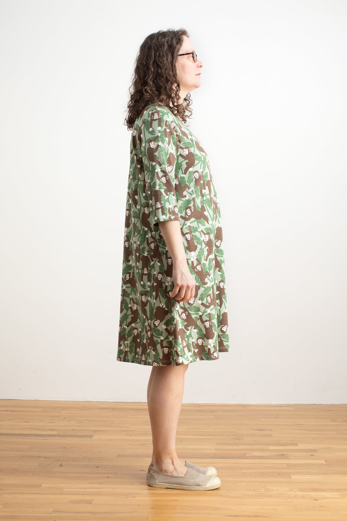 Helsinki Dress - Chimpanzees Green