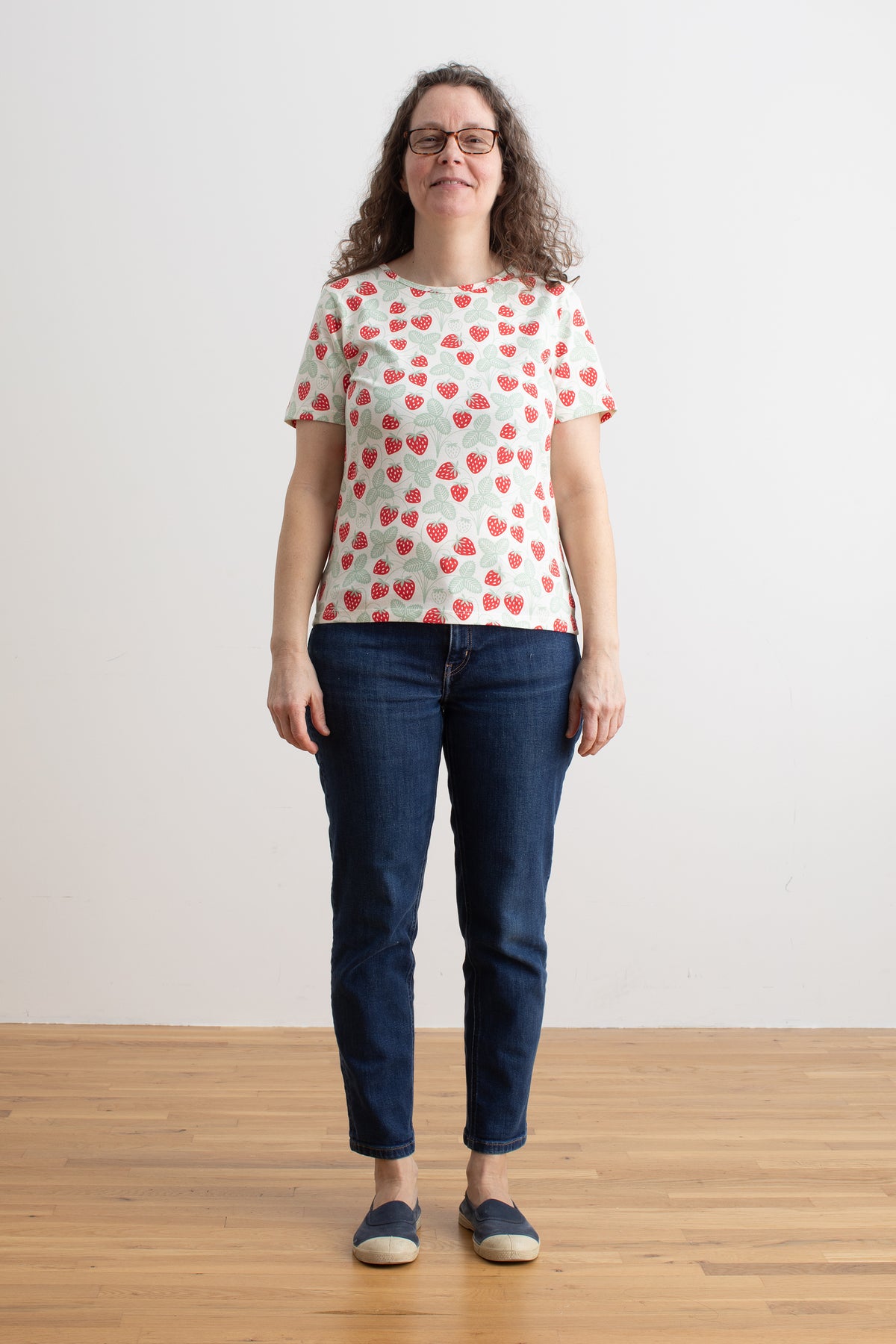 Austin Top - Strawberries Red & Green